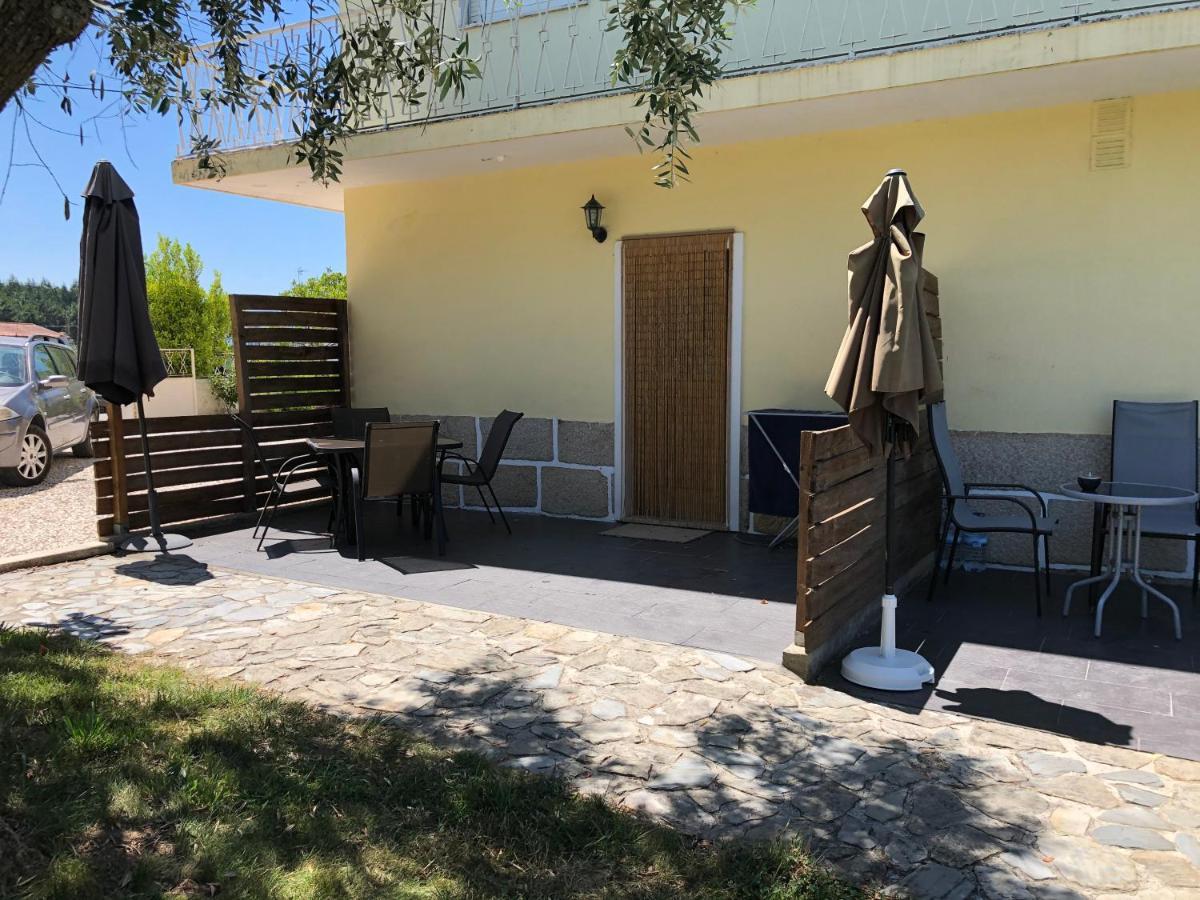 A Casa Amarela Apartman Pinheiro de Coja Kültér fotó