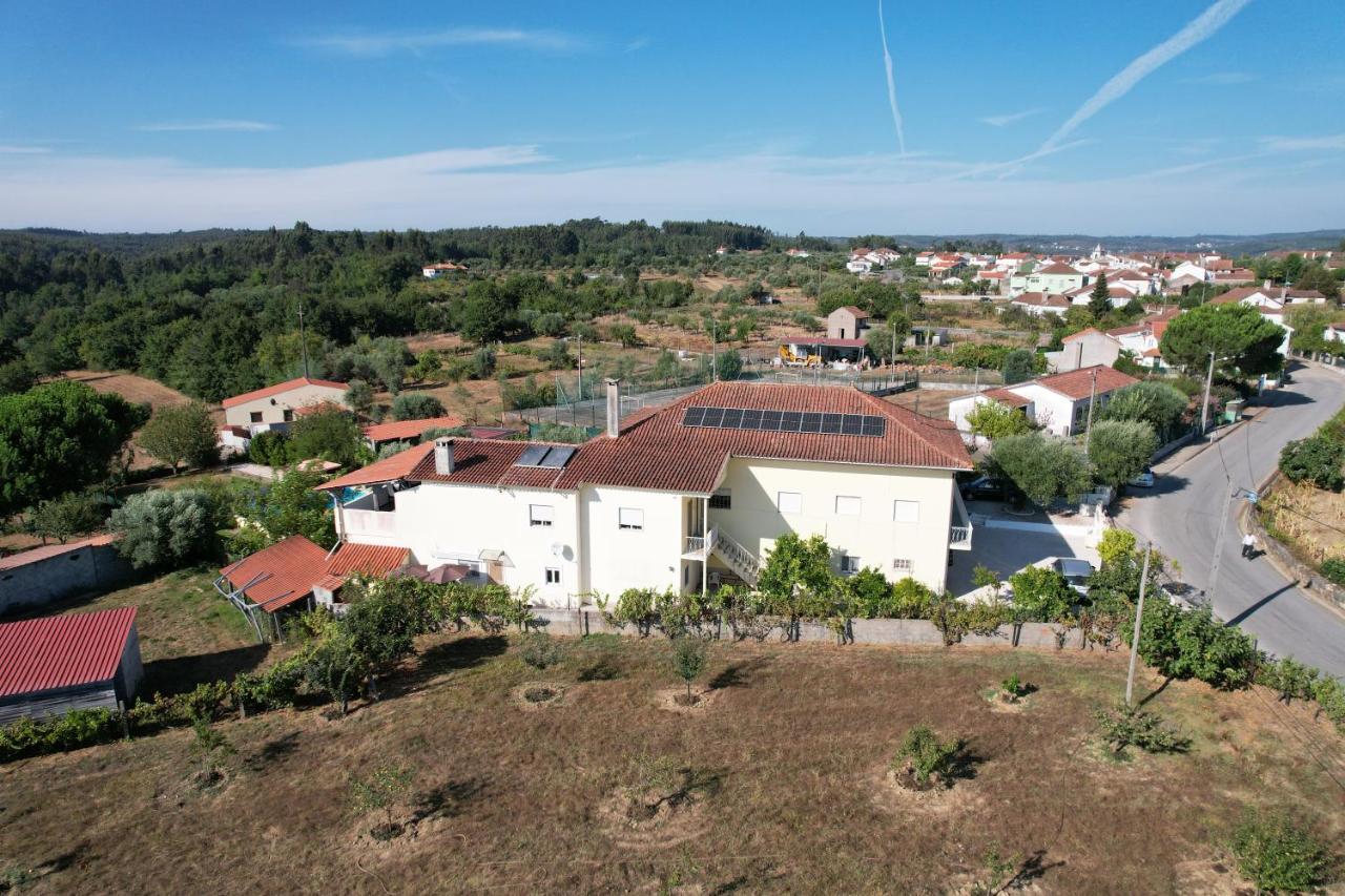 A Casa Amarela Apartman Pinheiro de Coja Kültér fotó